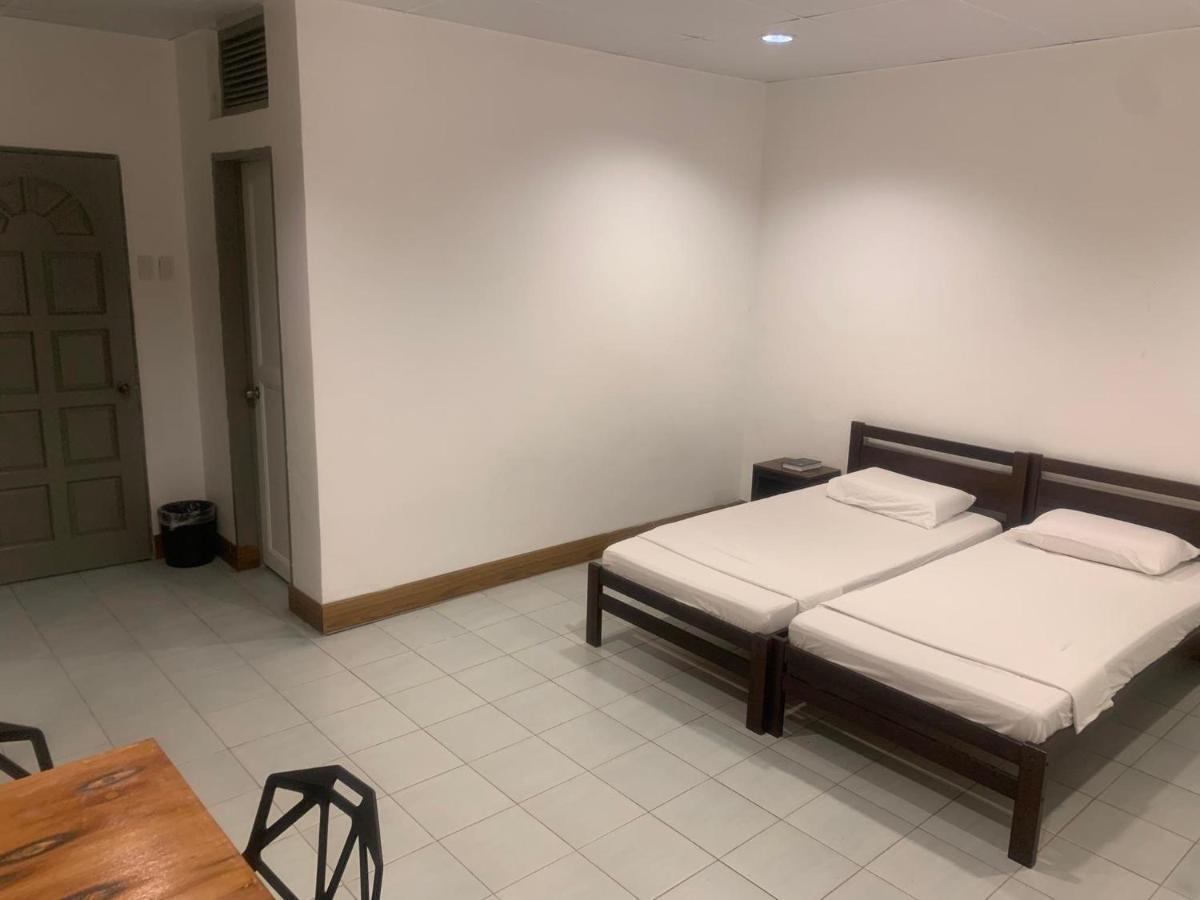 Nacho Hostel Cebu Bulacao Zewnętrze zdjęcie